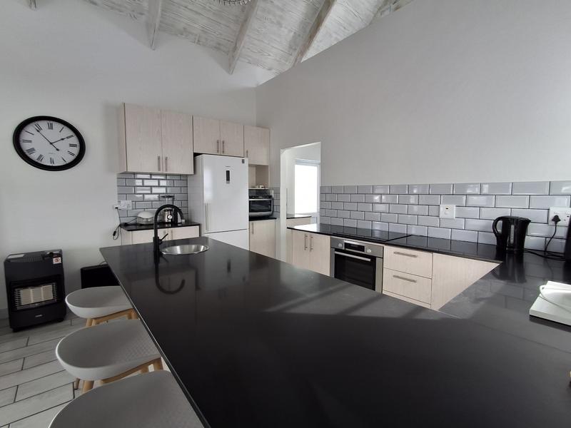 To Let 3 Bedroom Property for Rent in Lampiesbaai Western Cape